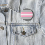 Badge Rond 5 Cm Drapeau de fierté demifille (En situation)