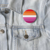 Badge Rond 5 Cm Drapeau de la fierté lesbienne (En situation)