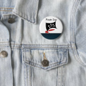 Badge Rond 5 Cm Drapeau de pirate avec os croisés (En situation)