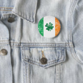 Badge Rond 5 Cm Drapeau irlandais (En situation)