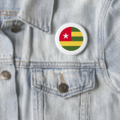 Badge Rond 5 Cm Drapeau Togo (En situation)