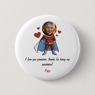 Badge Rond 5 Cm Drôle Black & Maroon Cartoon Superhero Grand-mère