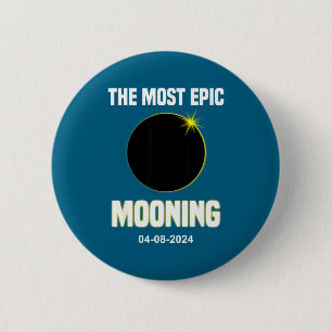 Badge Rond 5 Cm Éclipse solaire drôle de lunaison 04 08