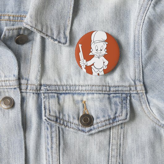 BADGE ROND 5 CM ELMER FUDD™ (En situation)