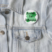 Badge Rond 5 Cm Embrassez-moi que je suis lithuanien (En situation)