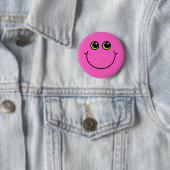 Badge Rond 5 Cm Emoji heureux rose font face (En situation)