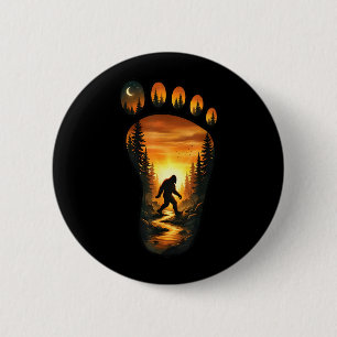 Badge Rond 5 Cm Empreinte de Bigfoot Sasquatch Forêt Coucher de so