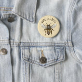 Badge Rond 5 Cm Enregistrer le bouton abeilles avec l'abeille (En situation)