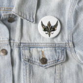 BADGE ROND 5 CM ÉTAIN AFFLIGÉ PARLIS À AILES (En situation)