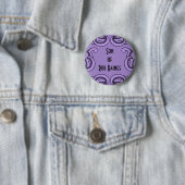 Badge Rond 5 Cm Étiquette de nom de déo violet (En situation)