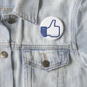 Badge Rond 5 Cm Facebook : Un vrai "comme" le bouton (En situation)