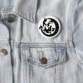 Badge Rond 5 Cm Feu de dragon (En situation)