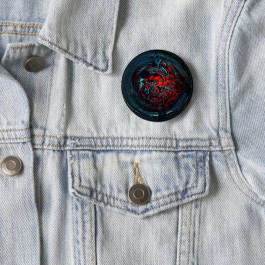Badge Rond 5 Cm Feu rouge d'enfer océanique (En situation)