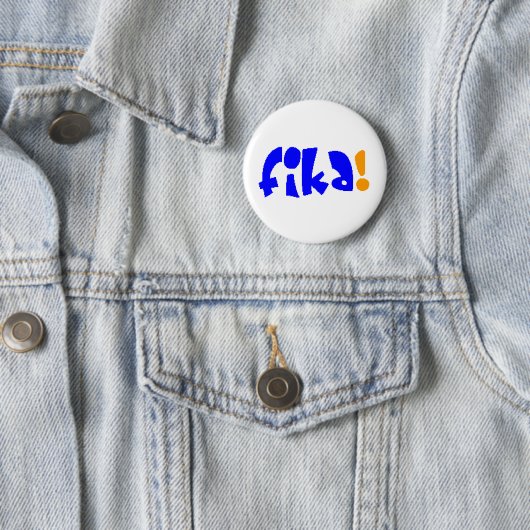 Badge Rond 5 Cm fika  (En situation)