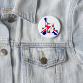 Badge Rond 5 Cm Fille de scooter d'Union Jack (En situation)
