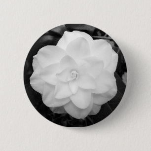 Badge Rond 5 Cm Fleur blanche. (Noir et blanc)