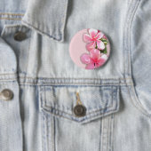 Badge Rond 5 Cm Fleurs d'Hibiscus roses brillantes (En situation)