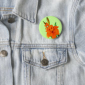 Badge Rond 5 Cm fleurs dorées (En situation)