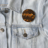 Badge Rond 5 Cm Fox Traversant L'Automne (En situation)