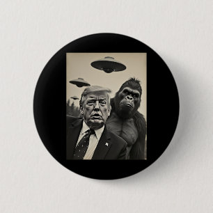 Badge Rond 5 Cm Funny Trump Bigfoot Selfie Avec Ufos Alien Étrange