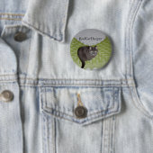 Badge Rond 5 Cm Galet avec le bouton de LucyFur (En situation)