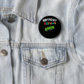 Badge Rond 5 Cm Garbage Truck Anniversaire de enfant Garys Recycla (En situation)