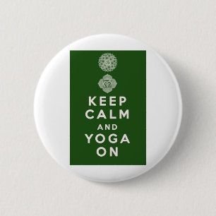 Badge Rond 5 Cm Gardez le calme et le yoga dessus