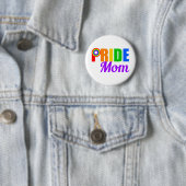 Badge Rond 5 Cm Gay Pride Mom Rainbow (En situation)