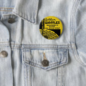 Badge Rond 5 Cm Golden Waffles Wallowing in Butter (En situation)
