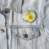 Badge Rond 5 Cm Grand-mère vous aime ! Boutons cadeaux Fleur Rose (En situation)