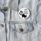 Badge Rond 5 Cm Graphique d'art d'impression d'une jupe minuscule (En situation)