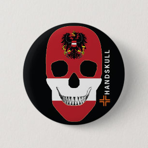 Badge Rond 5 Cm HANDSKULL Autriche, Happy skull, drapeau d'Autrich