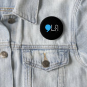 Badge Rond 5 Cm Harris 2024 Election Funny Comma (En situation)