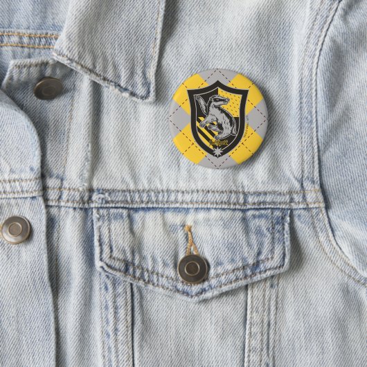 Badge Rond 5 Cm Harry Potter | Hufflepuff House Pride Crest (En situation)