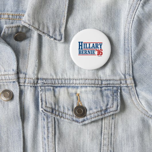 Badge Rond 5 Cm Hillary et Bernie en 2016 (En situation)