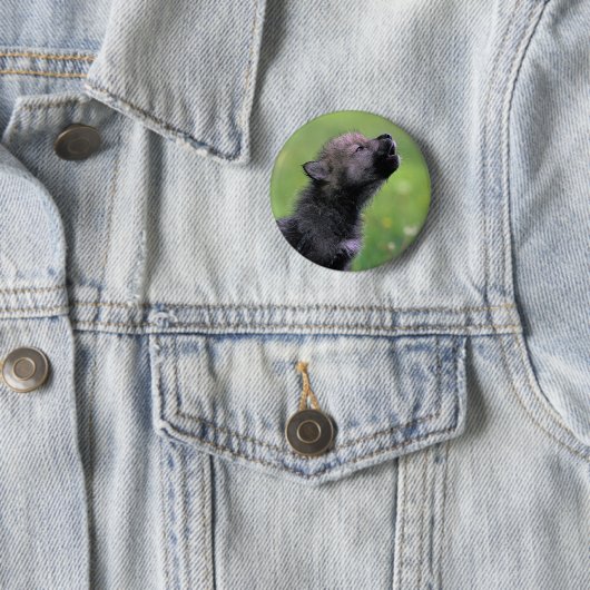 Badge Rond 5 Cm Howling (En situation)