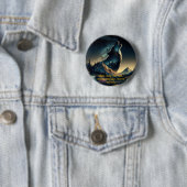 Badge Rond 5 Cm Howling Wolf (En situation)