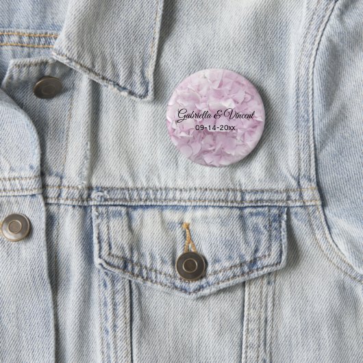 Badge Rond 5 Cm Hydrangée rose douce Mariage floral (En situation)