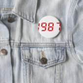 Badge Rond 5 Cm icône rouge 1987 (En situation)