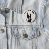 Badge Rond 5 Cm Illustration de chien noir (En situation)