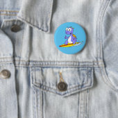 Badge Rond 5 Cm Illustration D'Un Spinosaure De Surf. (En situation)