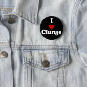 BADGE ROND 5 CM J'AIME {COEUR} CLUNGE (En situation)