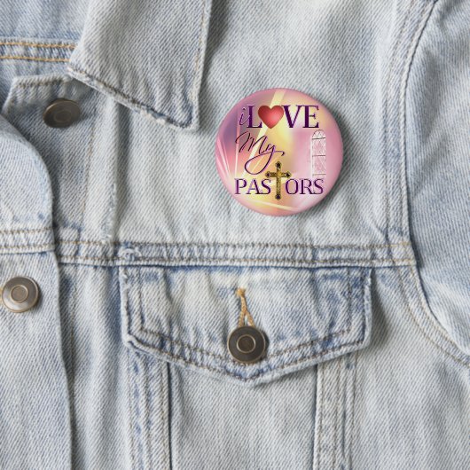 Badge Rond 5 Cm J'aime mes pasteurs (En situation)