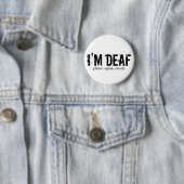 Badge Rond 5 Cm "Je suis" bouton sourd (En situation)