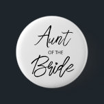 Badge Rond 5 Cm Jeu de pinceau moderne Tante de la fête de mariée<br><div class="desc">Design moderne et élégant imprimé Brush Script Coeur Tante de la Fête de la Fête des mariées de la mariée bouton qui peut être customisé avec votre texte. Cliquez sur le bouton "Customiser" et utilisez notre outil de conception pour modifier ce modèle. Découvrez le magasin Graphic Art Design pour d'autres...</div>