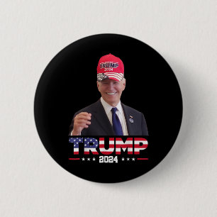 Badge Rond 5 Cm Joe Biden Portant Un Casquette Trump 1
