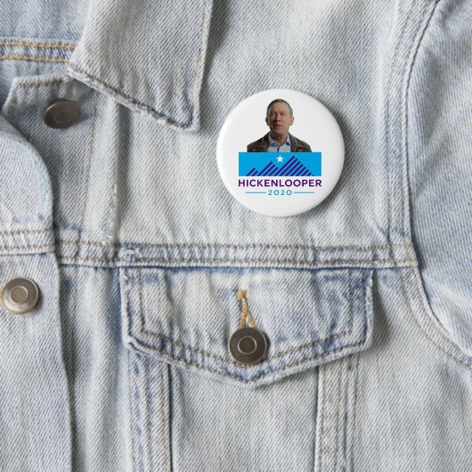 Badge Rond 5 Cm John Hickenlooper 2020 (En situation)
