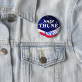 Badge Rond 5 Cm John Thune 2016 (En situation)