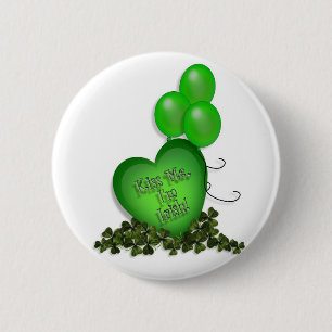 Badge Rond 5 Cm Jour de la Saint Patrick Kiss me Im Irish Balloons