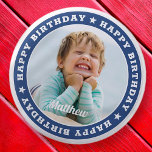 Badge Rond 5 Cm Joyeux anniversaire Simple moderne photo personnal<br><div class="desc">Ce design simple et moderne est composé de typographie serif et d'ajouter une photo personnalisée.</div>